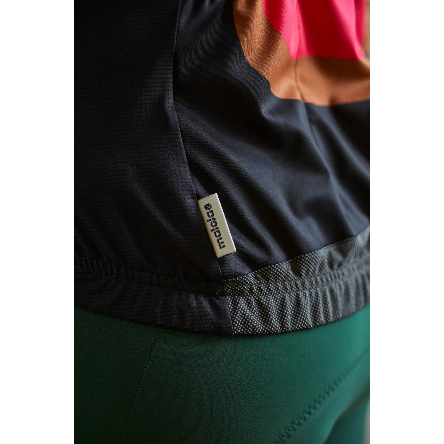 Maloja AmiataM. 1/2 Roadbike Women's Jersey - Moonless Primrose 8754 9 Maloja AmiataM. 1/2 Roadbike Women's Jersey - Moonless Primrose 8754 - Image 9