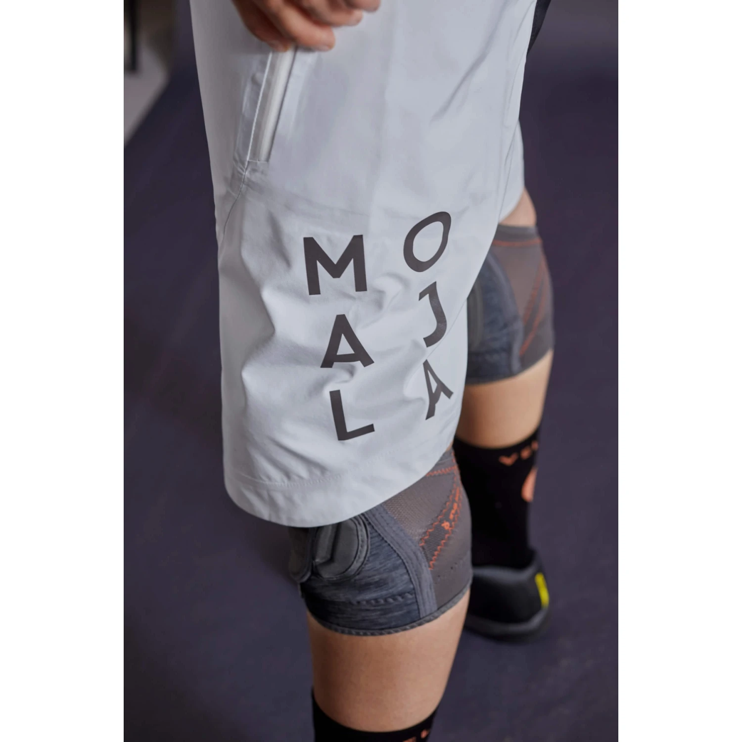 Maloja ApfelM. Women's Bad Weather Bike Shorts - Moonless 0817 4 Maloja ApfelM. Women's Bad Weather Bike Shorts - Moonless 0817 - Image 4