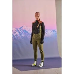 Maloja GrünfinkM. Women's Nordic Hybrid Softshell Vest - Deep Sunset Multi 8688 9 Maloja GrünfinkM. Women's Nordic Hybrid Softshell Vest - Deep Sunset Multi 8688 -Ride Style Shop maloja arayam 1304391