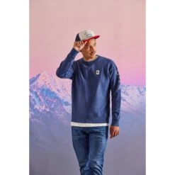 Maloja AvedinonM. Organic Sweat Shirt - Midnight 8581 -Ride Style Shop maloja avedinonm organic sweat shirt midnight 8581 1 1297527 1