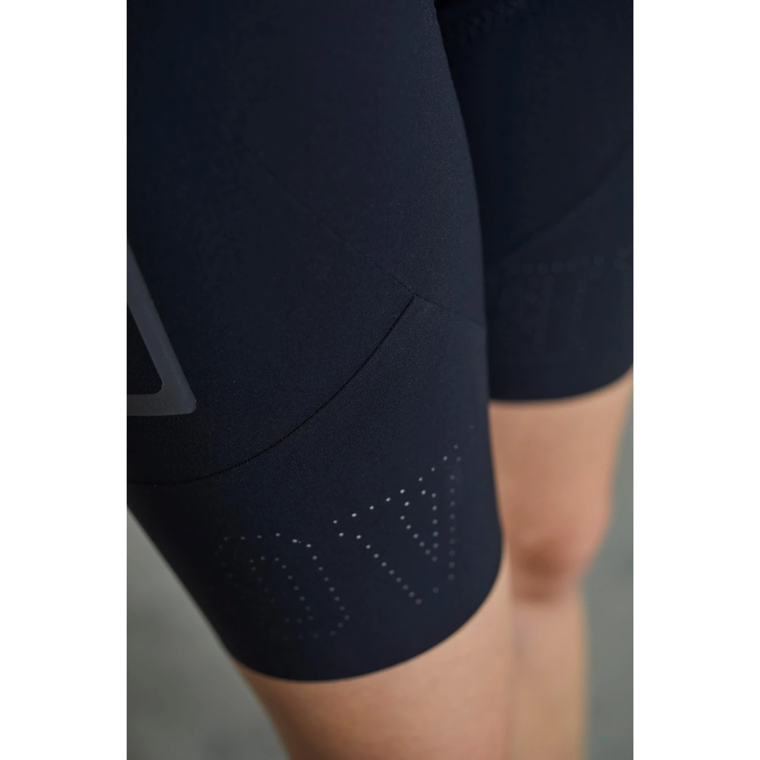 Maloja KirscheM. Women's Cycle 1/2 Tights - Moonless 0817 6 Maloja KirscheM. Women's Cycle 1/2 Tights - Moonless 0817 - Image 6