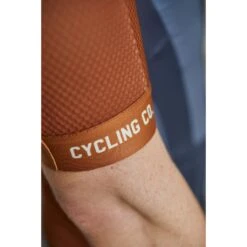 Maloja PaulM. 1/2 Gravel Race Jersey - Fir 8673 12 Maloja PaulM. 1/2 Gravel Race Jersey - Fir 8673 -Ride Style Shop maloja paulm 1416959