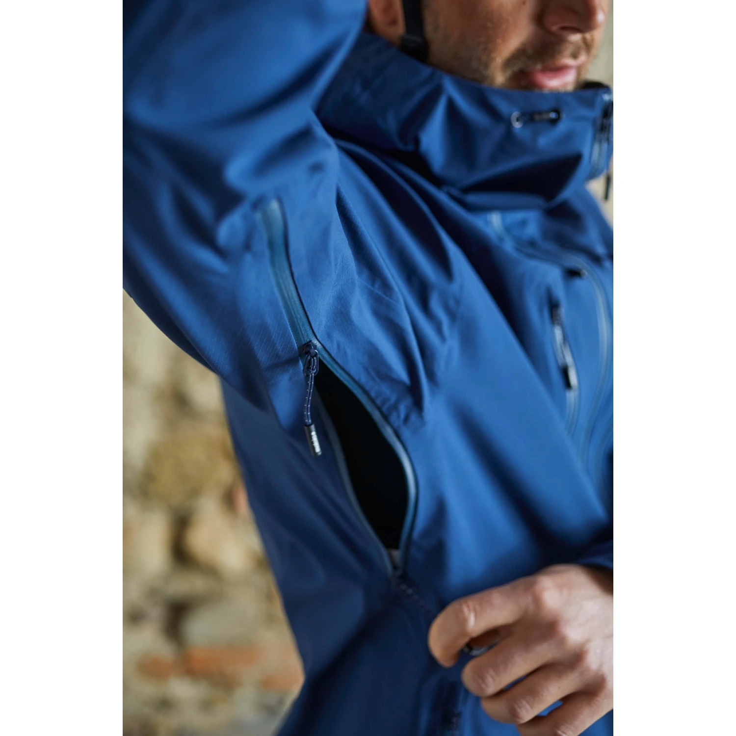 Maloja RumoM. Bad Weather Alpine Jacket - Fir 8673 6 Maloja RumoM. Bad Weather Alpine Jacket - Fir 8673 - Image 6