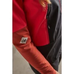 Maloja SchareckM. Nordic Hybrid Women's Jacket - Deep Forest 0550 13 Maloja SchareckM. Nordic Hybrid Women's Jacket - Deep Forest 0550 -Ride Style Shop maloja schareckm 1531121