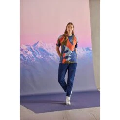 Maloja ToldiM. Organic Cotton Tee Women - Rosewood Pastel Leaves 8667 -Ride Style Shop maloja toldim organic cotton tee women rosewood pastel leaves 8667 3 1297198