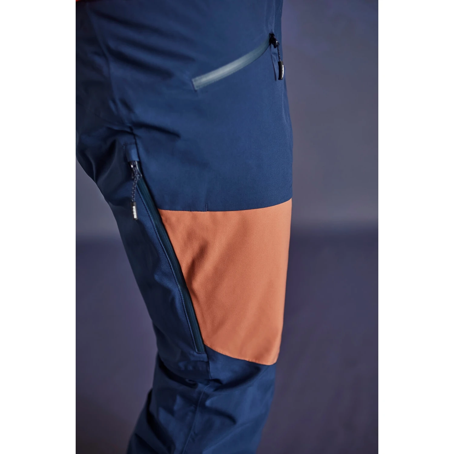 Maloja WaldbieneM. Women's Alpine Insulated Pants - Moonless 0817 4 Maloja WaldbieneM. Women's Alpine Insulated Pants - Moonless 0817 - Image 4